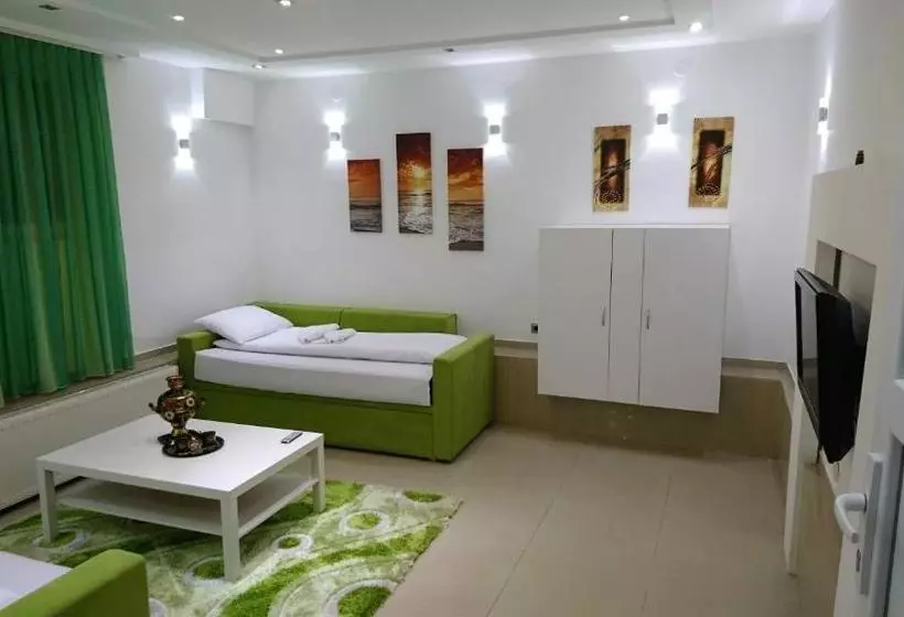 Lepi Apartments