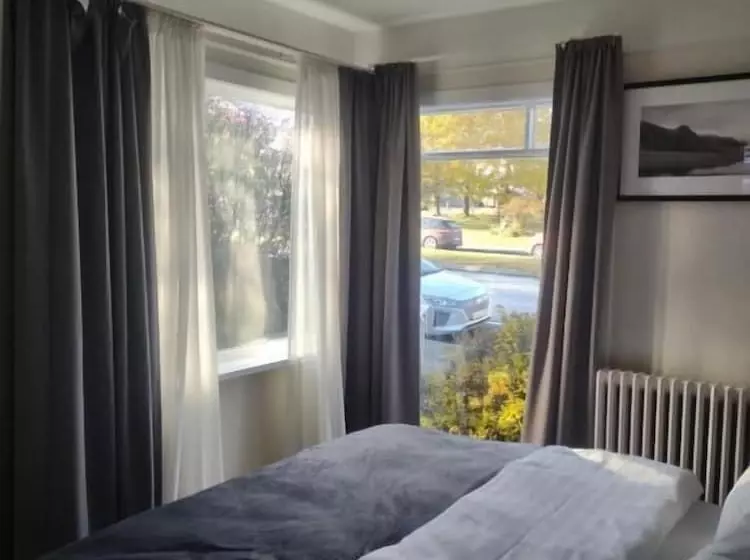 پانسیون Snorri's Guesthouse