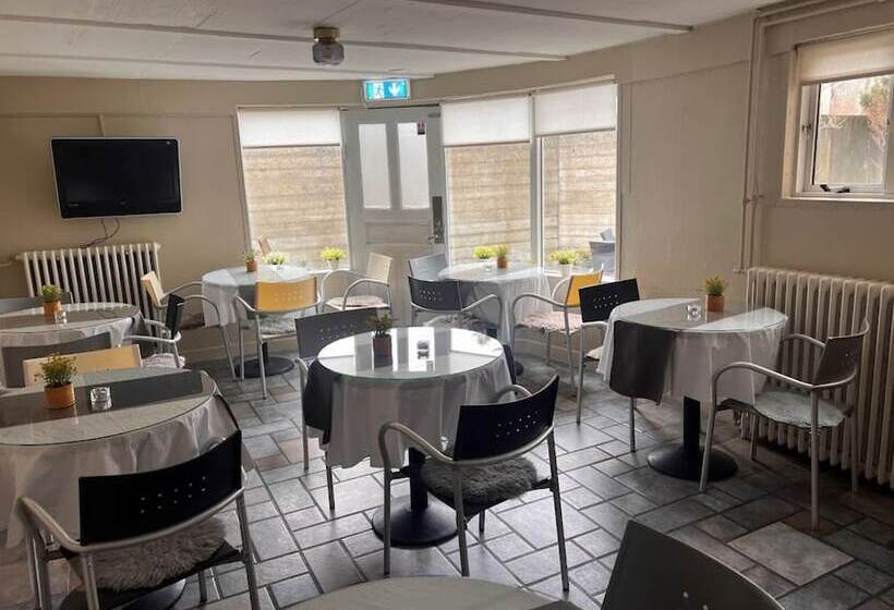 پانسیون Snorri's Guesthouse