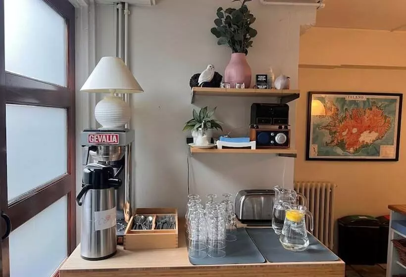 پانسیون Snorri's Guesthouse