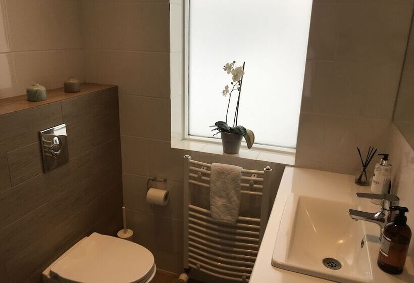 پانسیون Snorri's Guesthouse