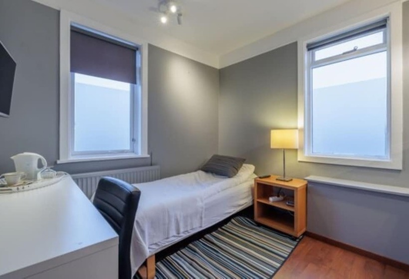 پانسیون Snorri's Guesthouse