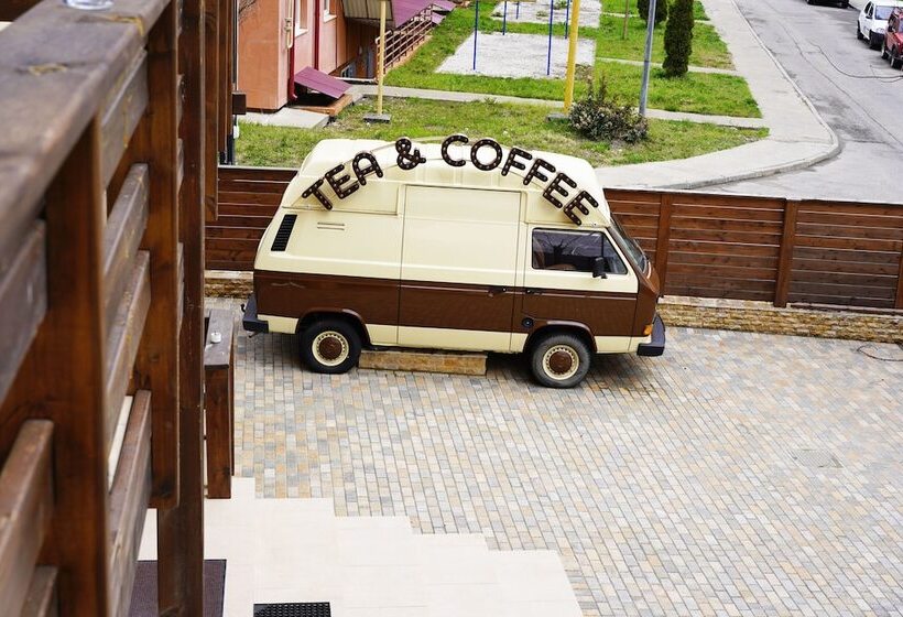 پانسیون Vverh Guesthouse