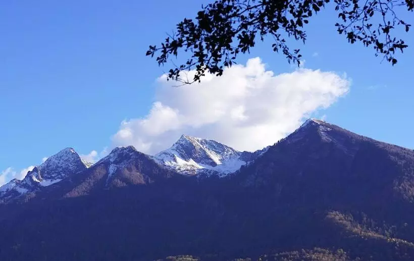 پانسیون Vverh Guesthouse