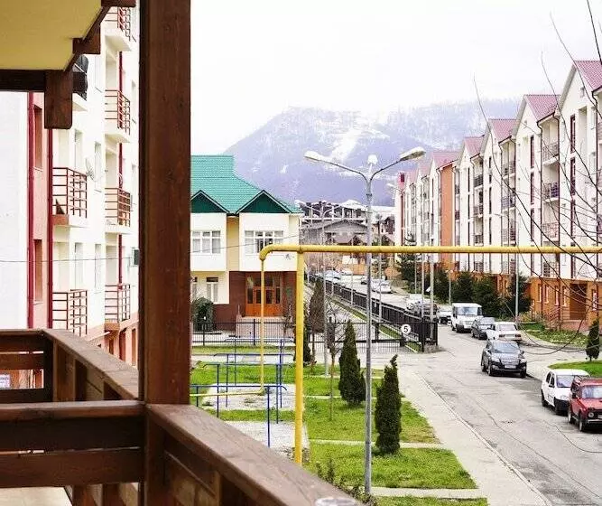 پانسیون Vverh Guesthouse