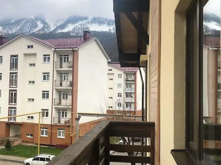 پانسیون Vverh Guesthouse