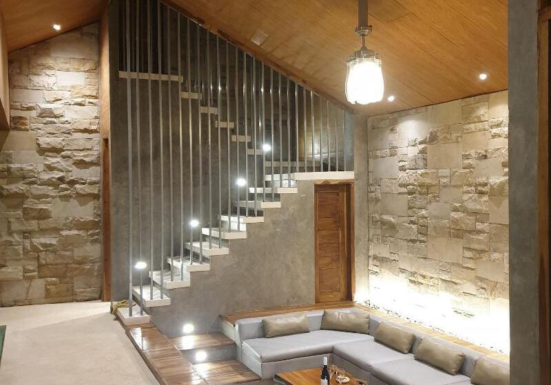 민박 Batatu Resort   Adults Only