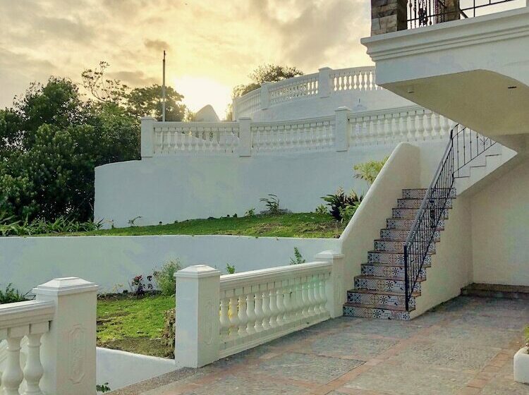 تختخواب و صبحانه Casa Del Faro