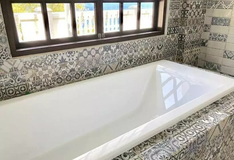 تختخواب و صبحانه Casa Del Faro