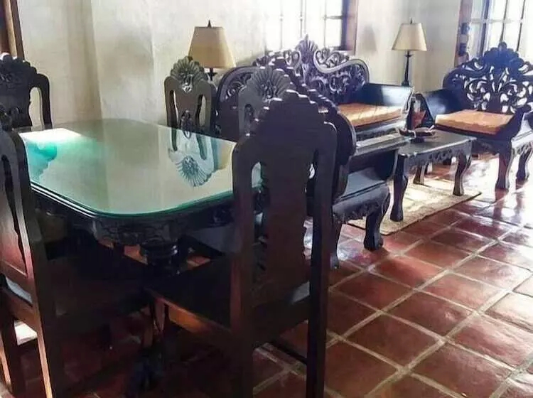 تختخواب و صبحانه Casa Del Faro