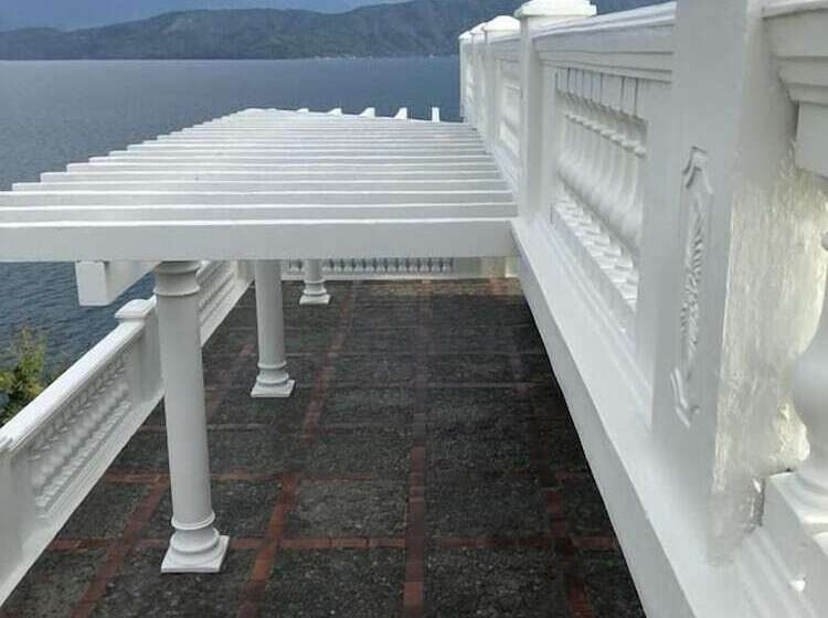 تختخواب و صبحانه Casa Del Faro