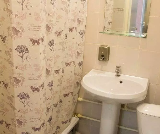 Aamiaismajoitus (B&B) Kurgan