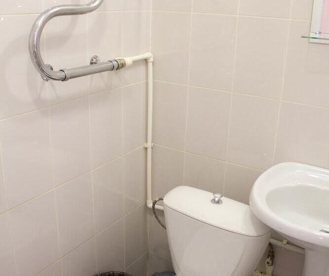 住宿加早餐  Kurgan