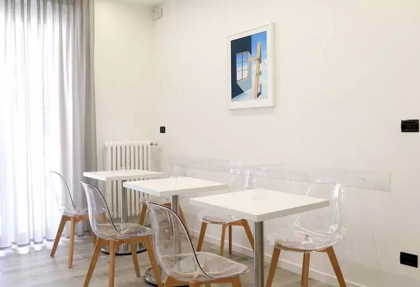 تختخواب و صبحانه Primo A Destra