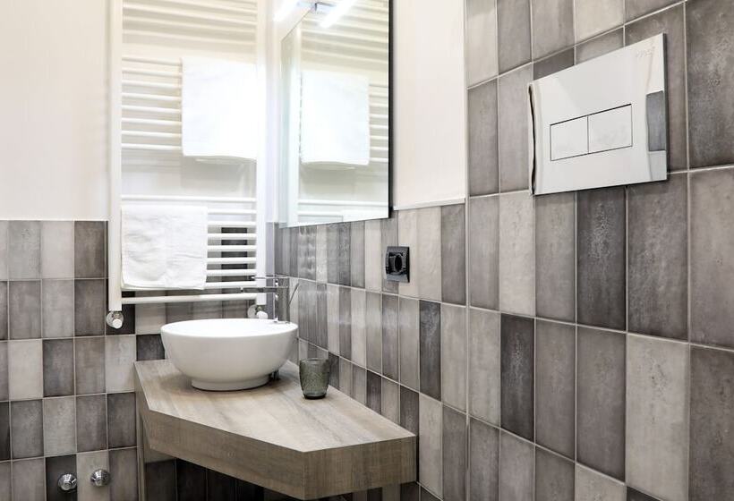 تختخواب و صبحانه Primo A Destra