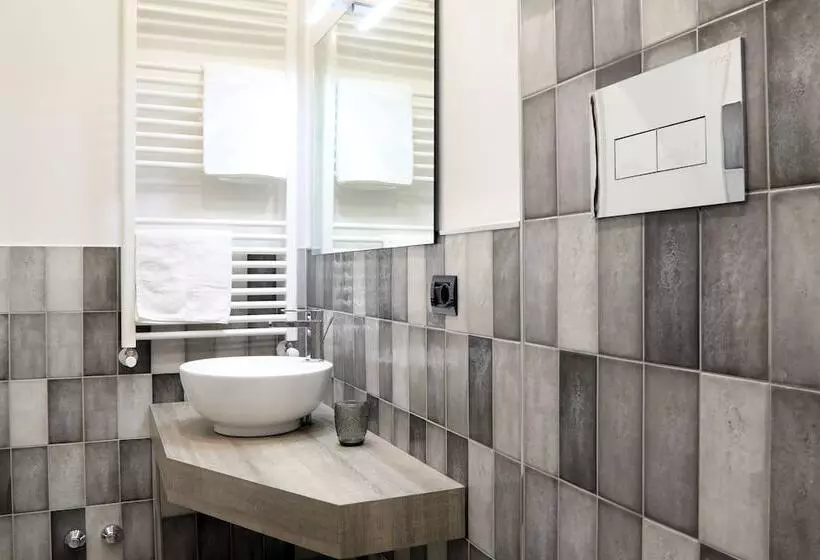 تختخواب و صبحانه Primo A Destra