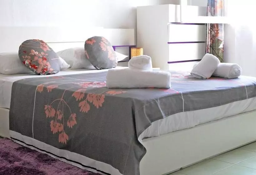 تختخواب و صبحانه Val De Liz