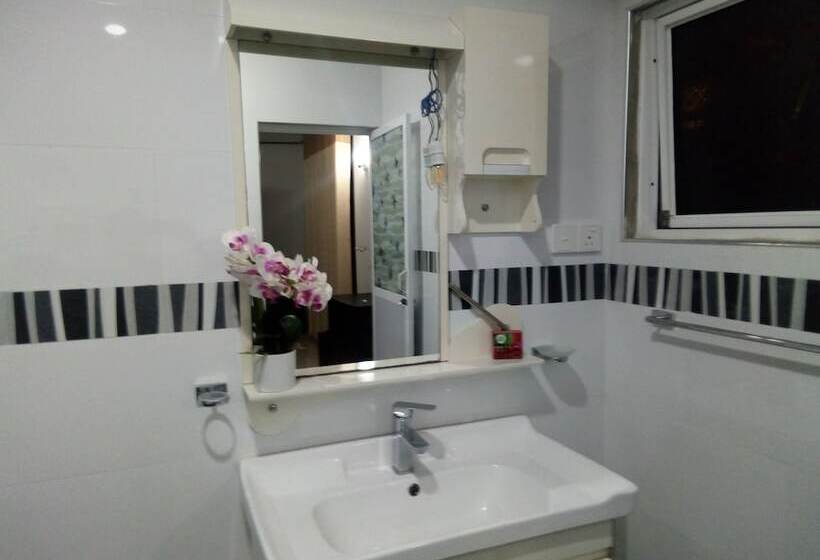 Hotel Aurora Residence