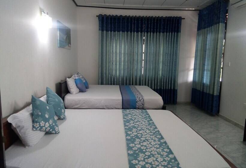 Hotel Aurora Residence