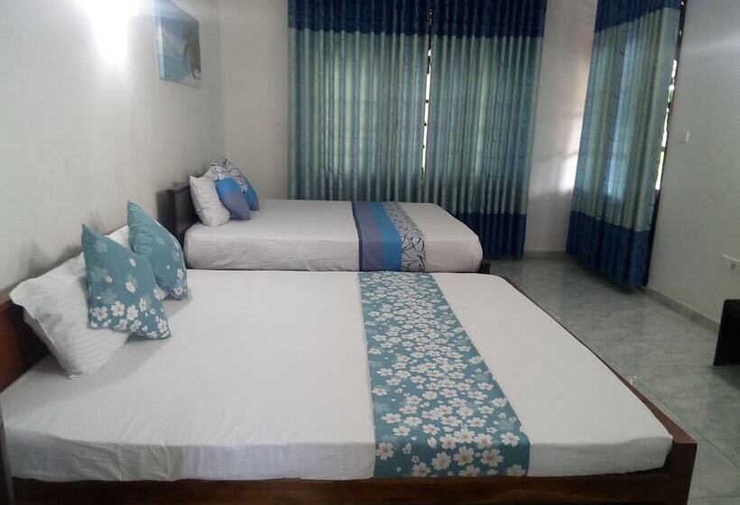 Hotel Aurora Residence