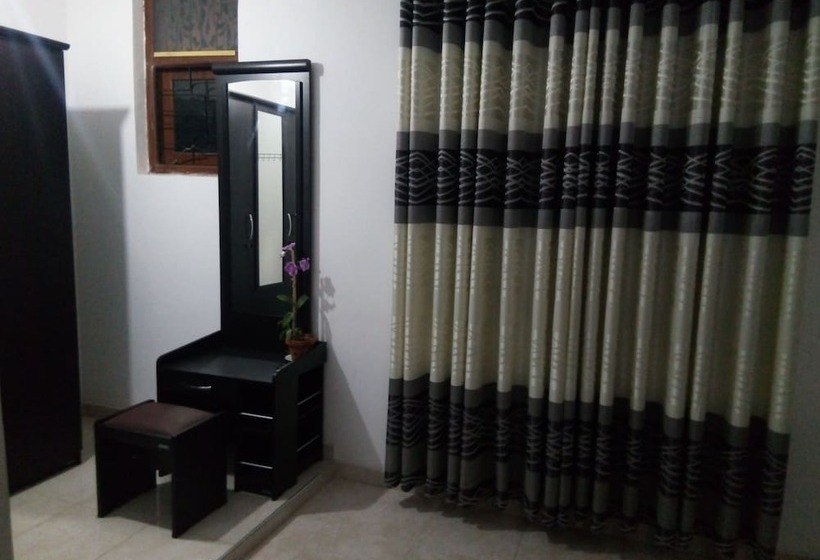 Hotel Aurora Residence