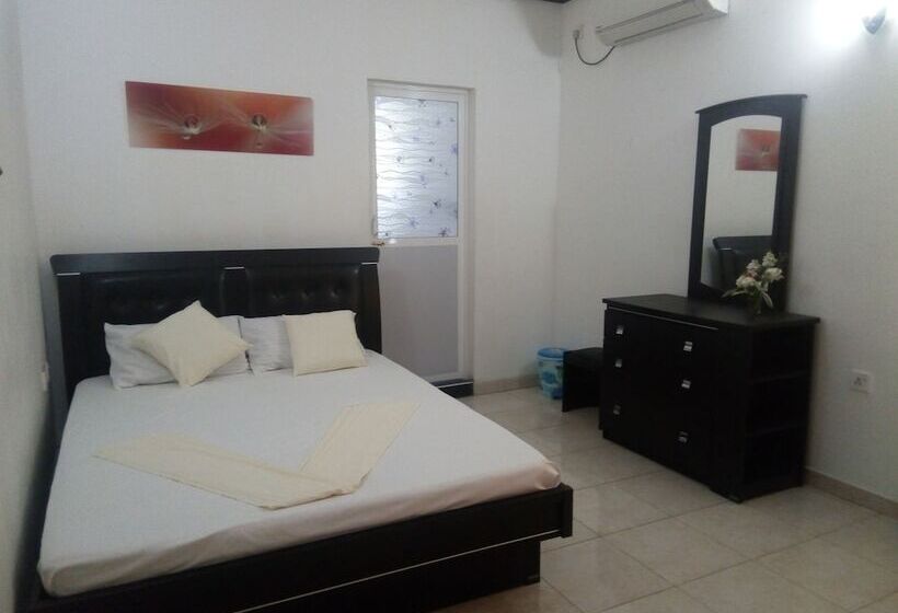 Hotel Aurora Residence