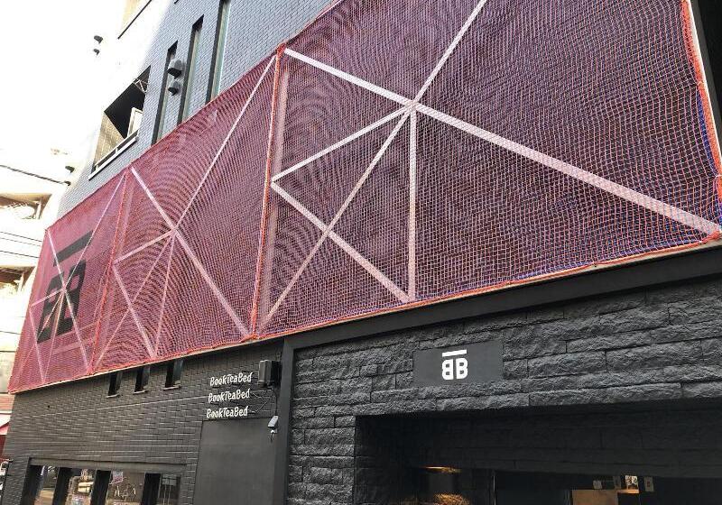 هتل Book Tea Bed Shinjuku Gyoen