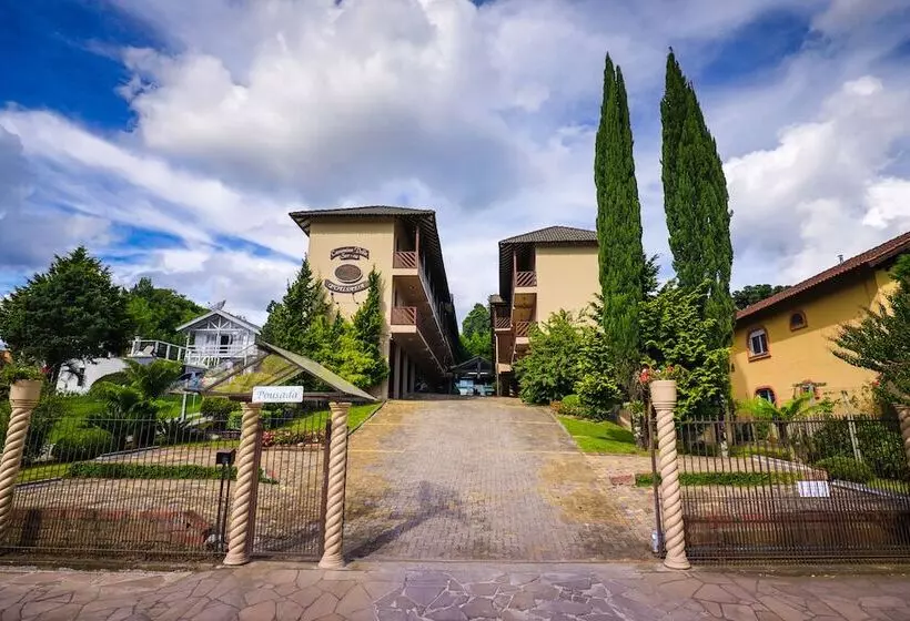 Hotelli Cammino Della Serra