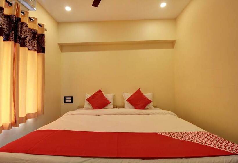 Отель Krishna Kausthubha Service Apartment By Oyo Rooms