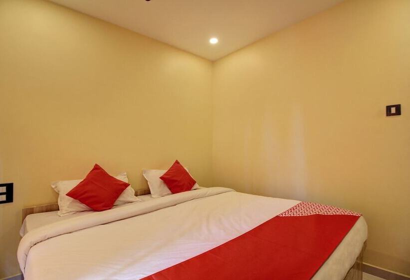 Отель Krishna Kausthubha Service Apartment By Oyo Rooms