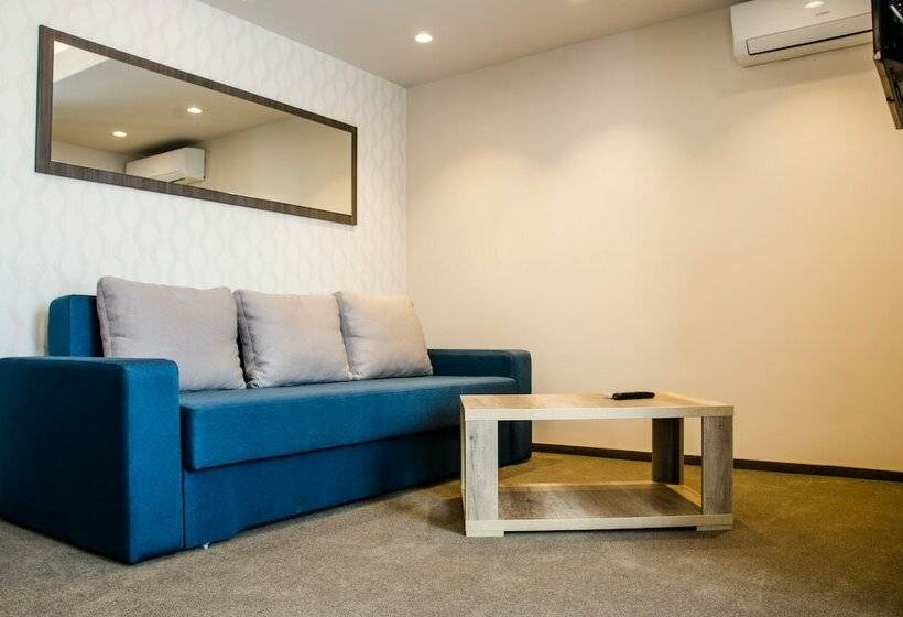 Отель Milano Blue