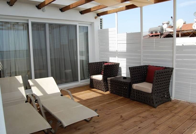 فندق Paralia Beach Boutique