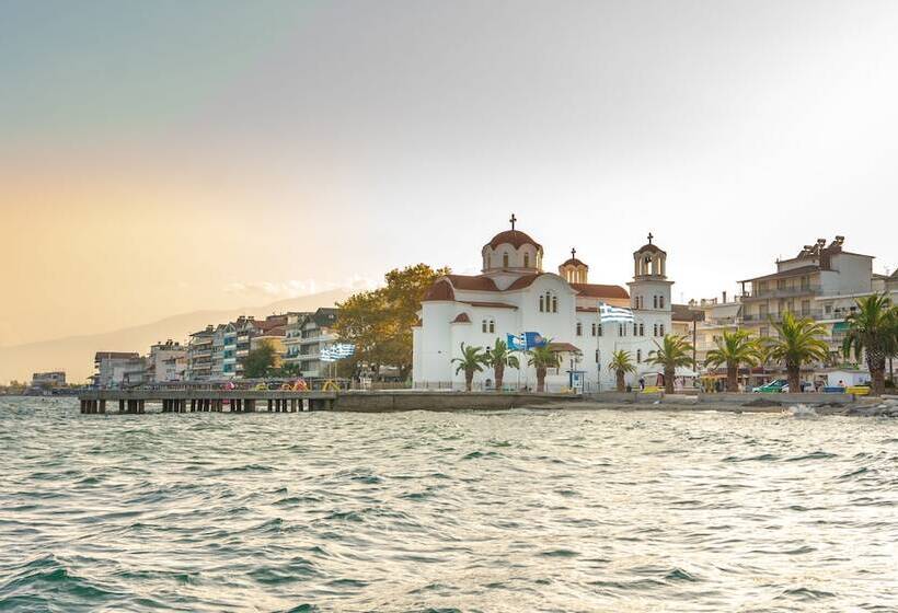 فندق Paralia Beach Boutique