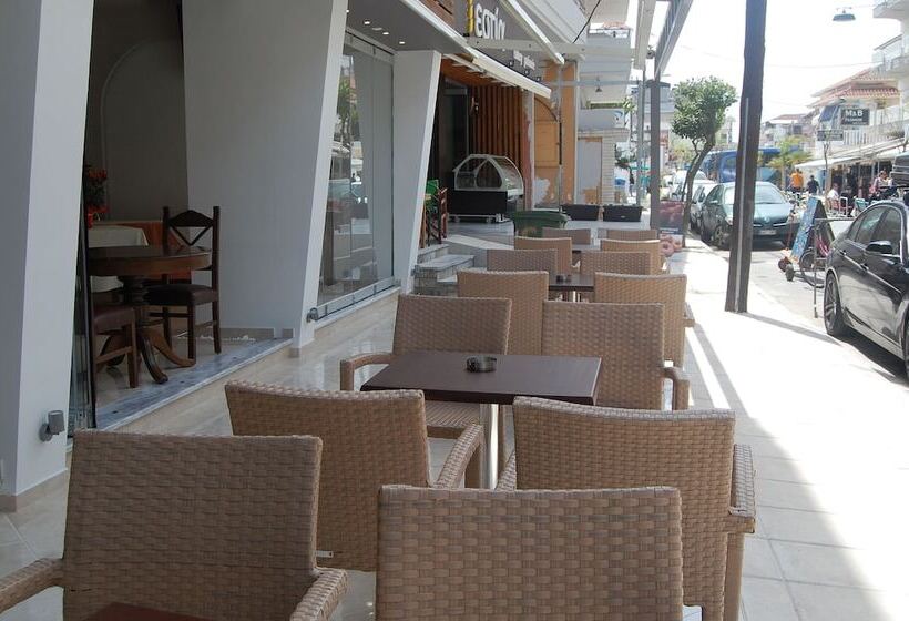 فندق Paralia Beach Boutique