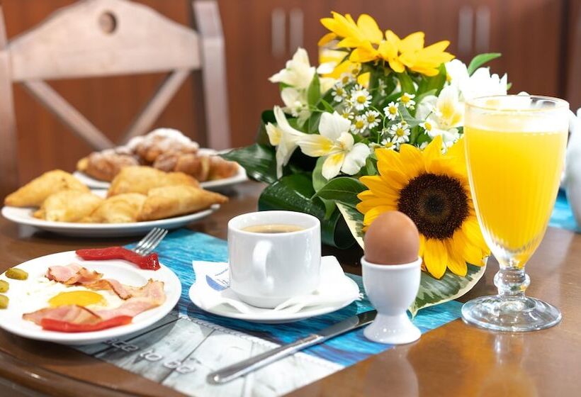 فندق Paralia Beach Boutique