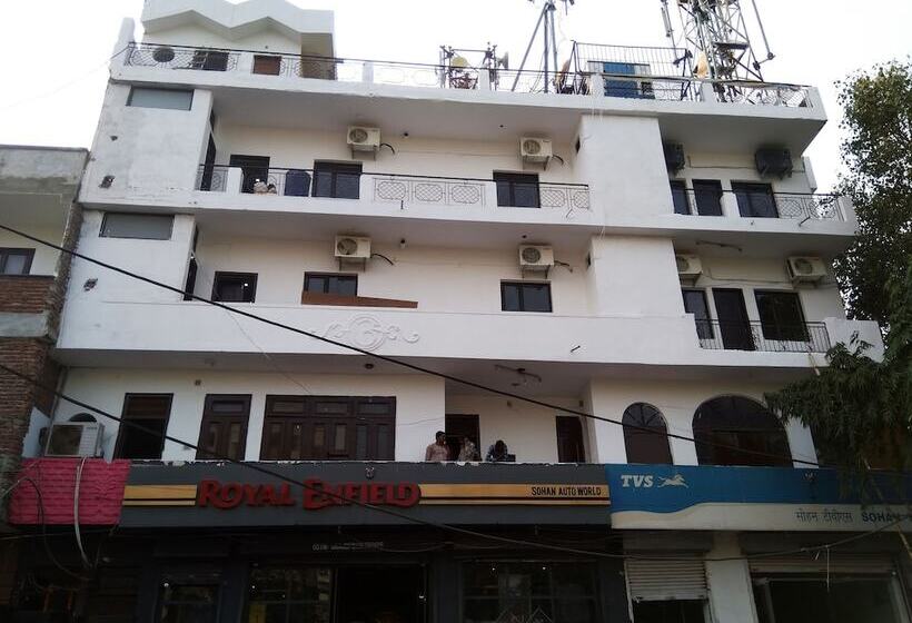 Hotel Redstone By Oyo Rooms