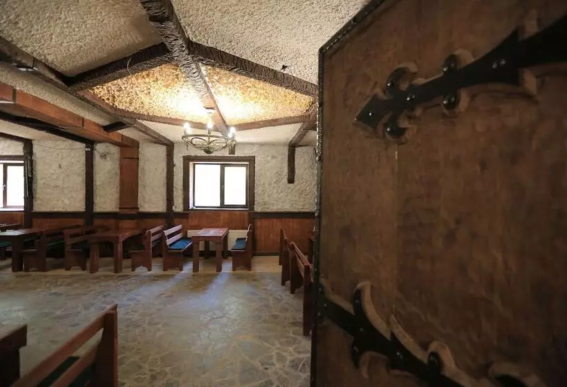 ホテル Sirius Azau