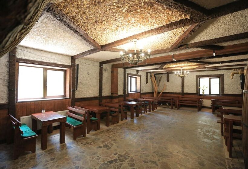 Отель Sirius Azau