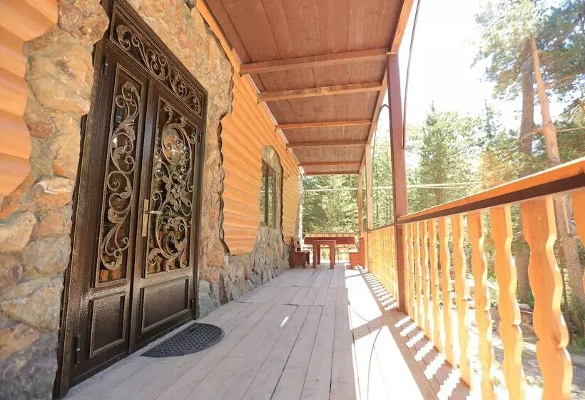 ホテル Sirius Azau