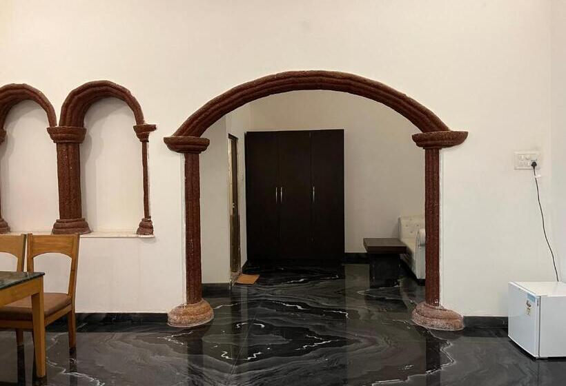 Hotel The Byke Royal Pearl Anjuna