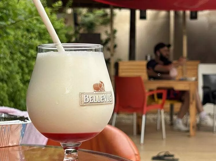 پانسیون Villa Jade