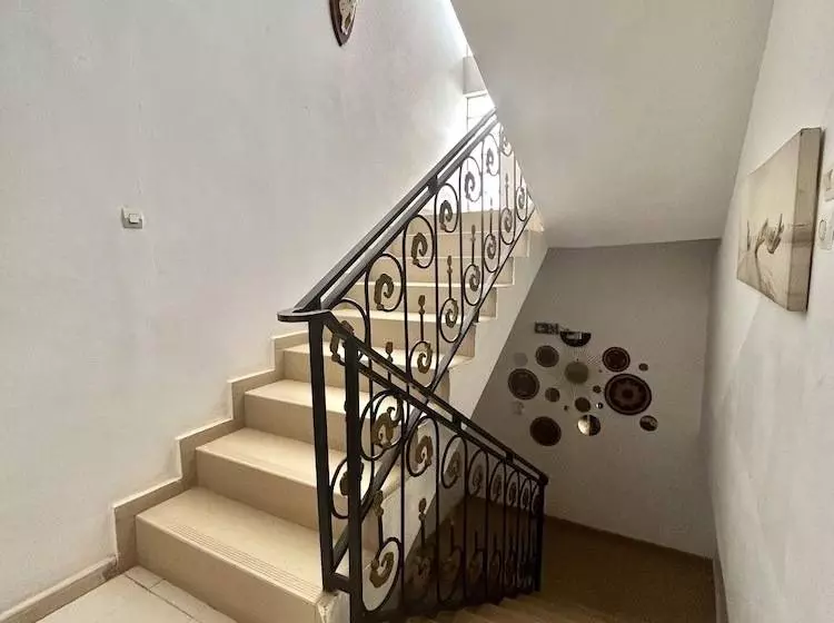 پانسیون Villa Jade