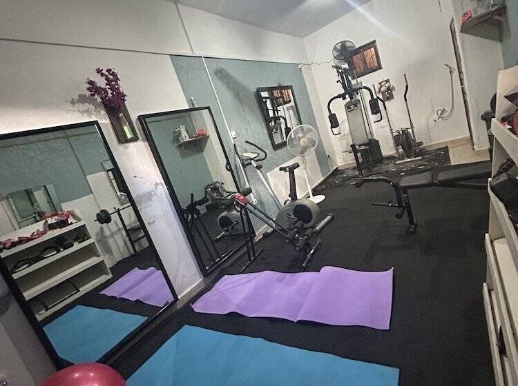 پانسیون Villa Jade