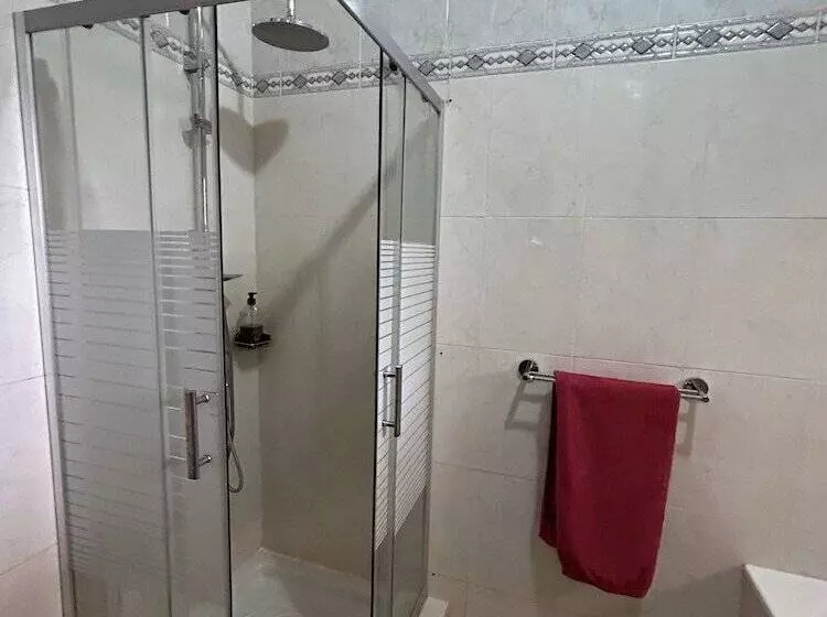 پانسیون Villa Jade