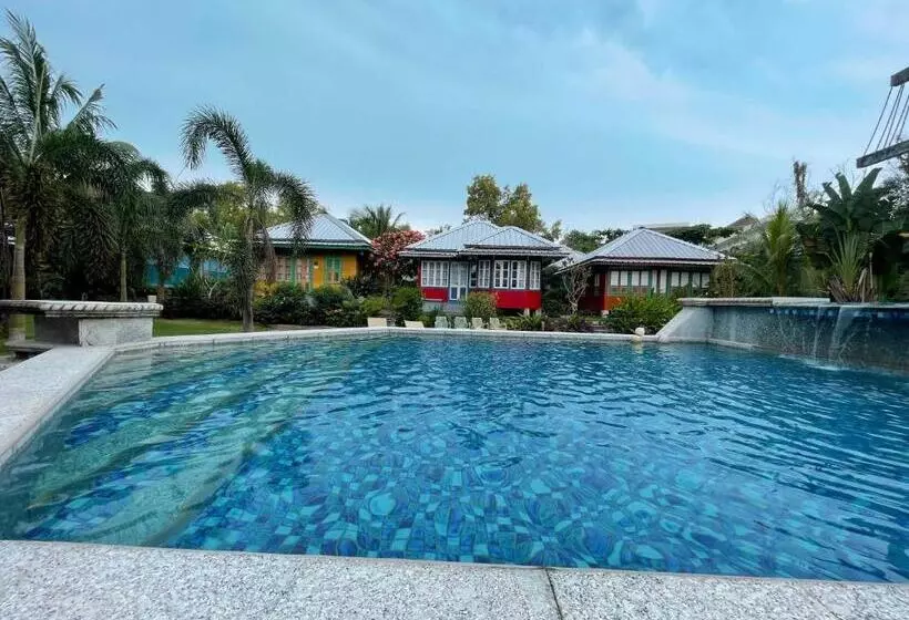 Aamiaismajoitus (B&B) Rock And Wreck Dive Resort