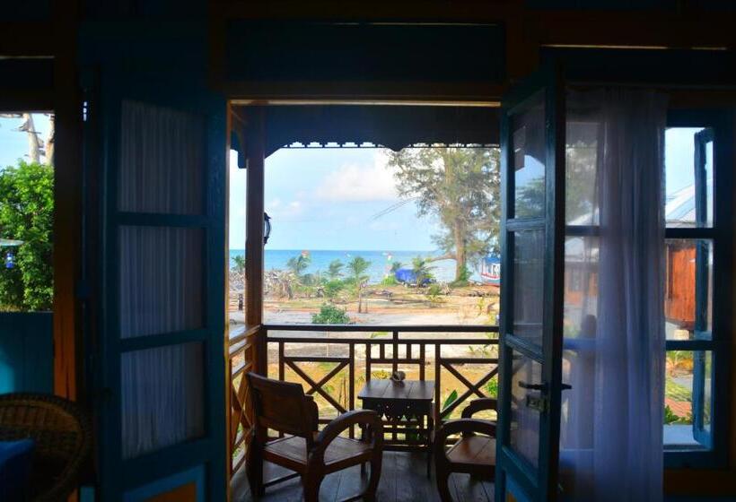 Bed and Breakfast Rock And Wreck Dive Resort