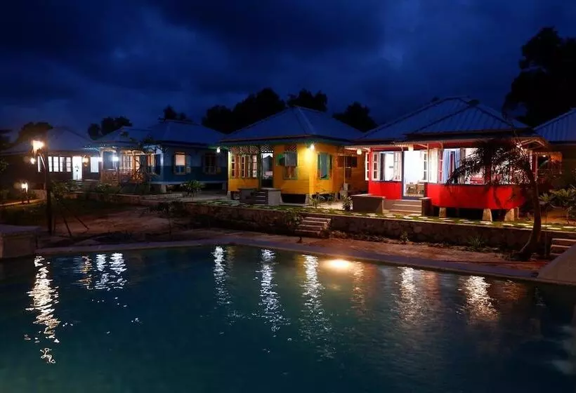 Aamiaismajoitus (B&B) Rock And Wreck Dive Resort