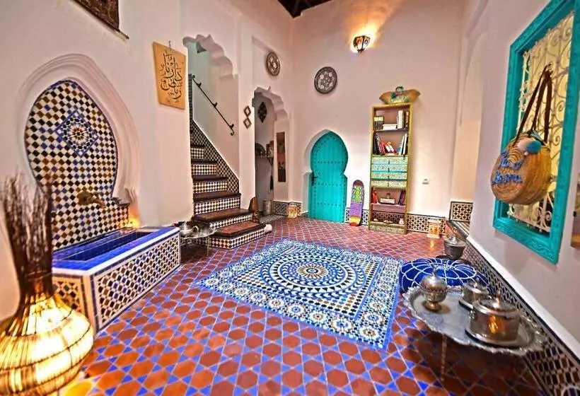 Darna Hostel