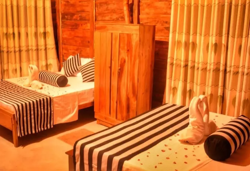 هتل Green Garden Resort