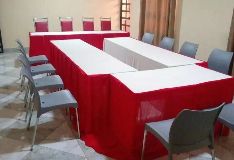 هتل Naivasha Gate